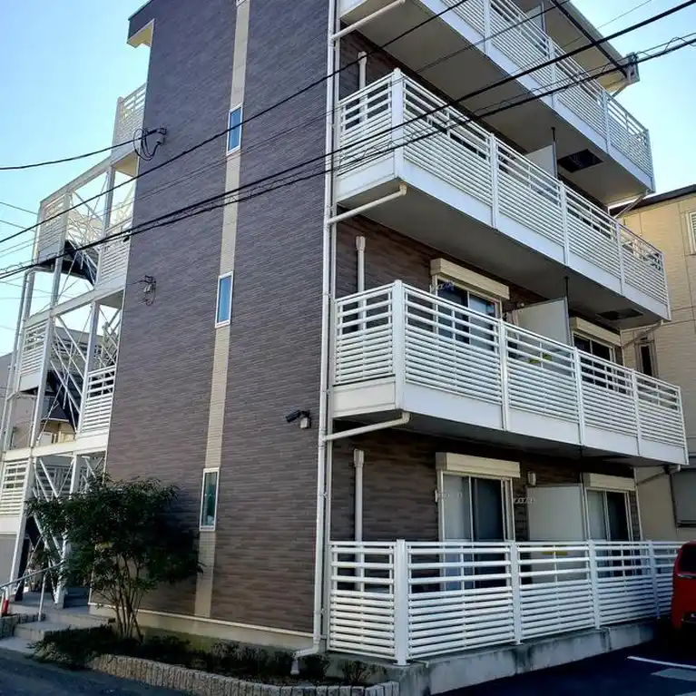 LEONEXTLagoon 外観