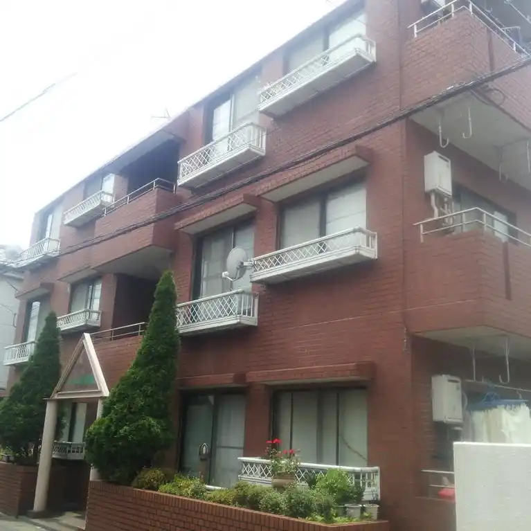 クレール五番館 外観