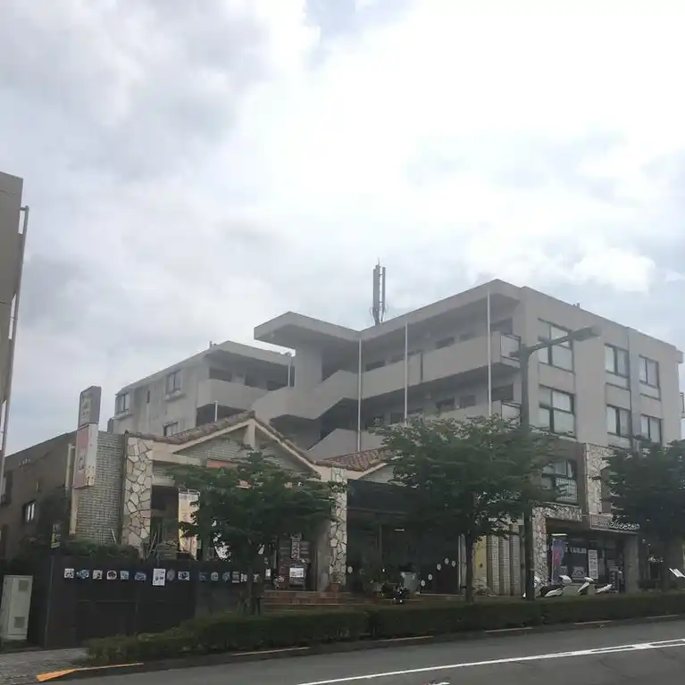 プラセール