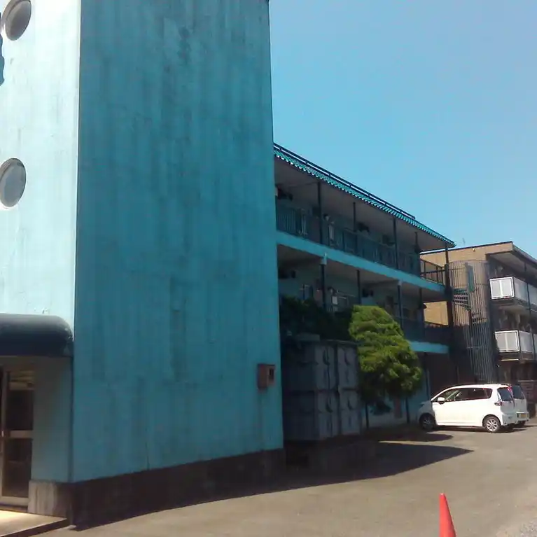 間仁田マンション 外観
