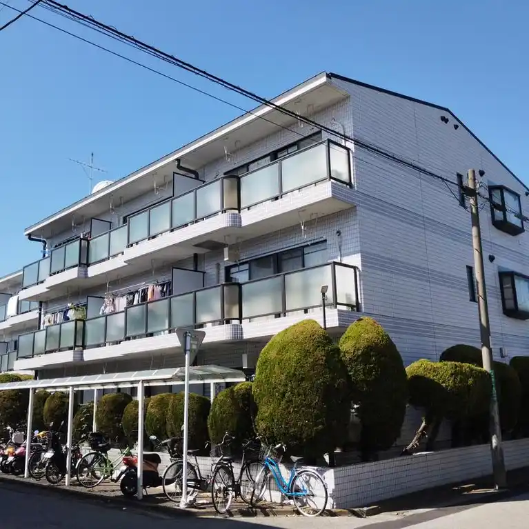グリーンシャイン芝 外観