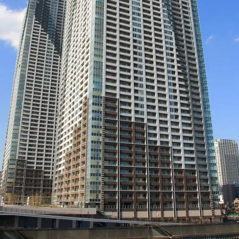 THE TOKYO TOWERS SEA TOWER