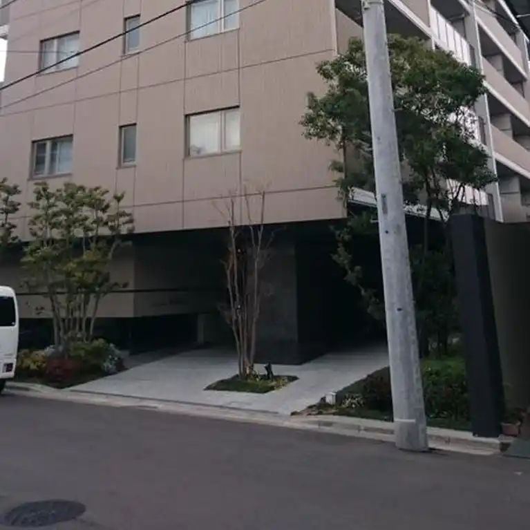 イニシア川口グランリュクス