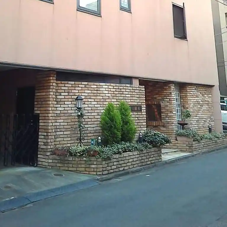 G・T・I橋本 外観