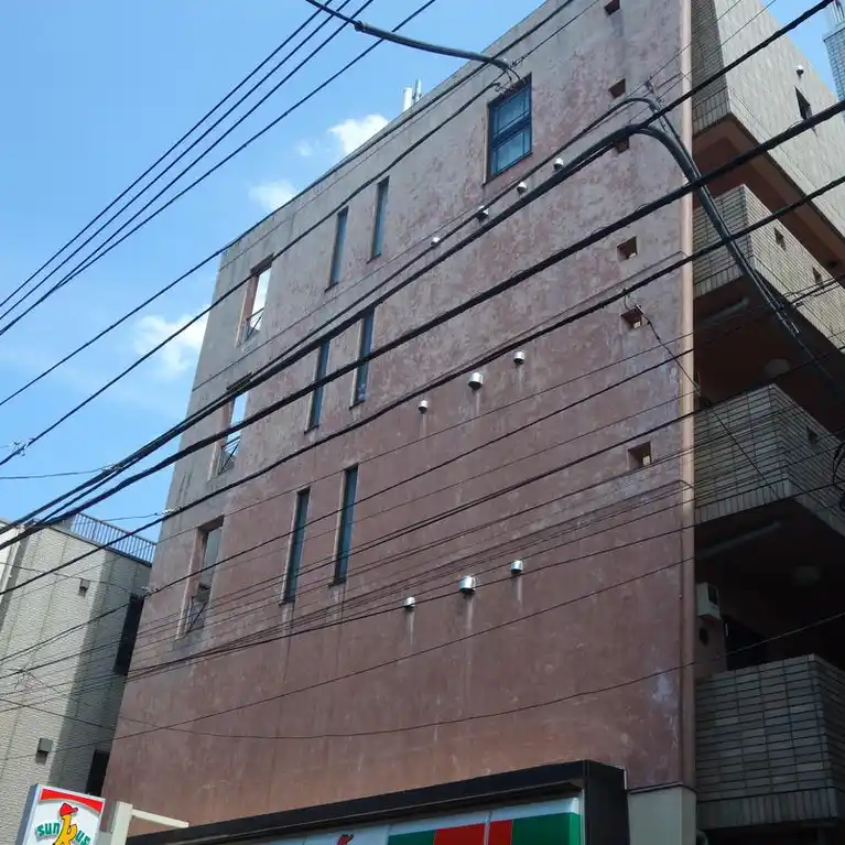 アルファサイト 外観