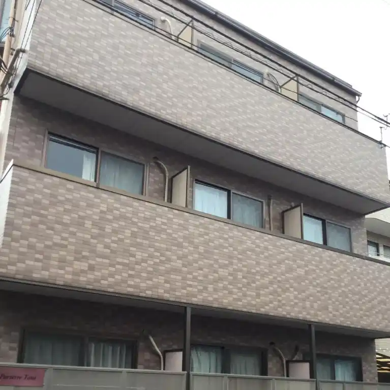 パルテール谷 外観
