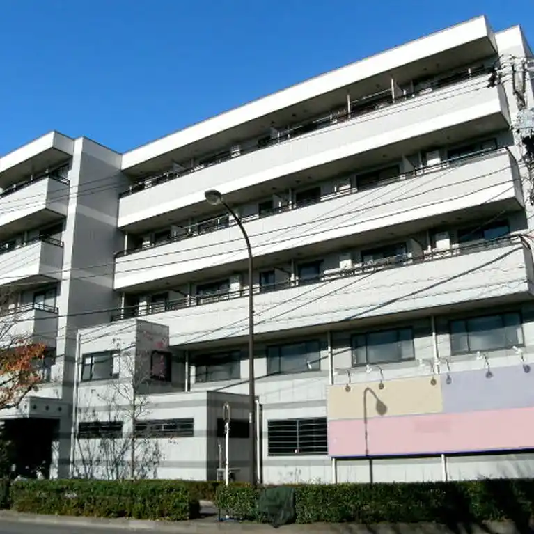 コンパスコートニークラ