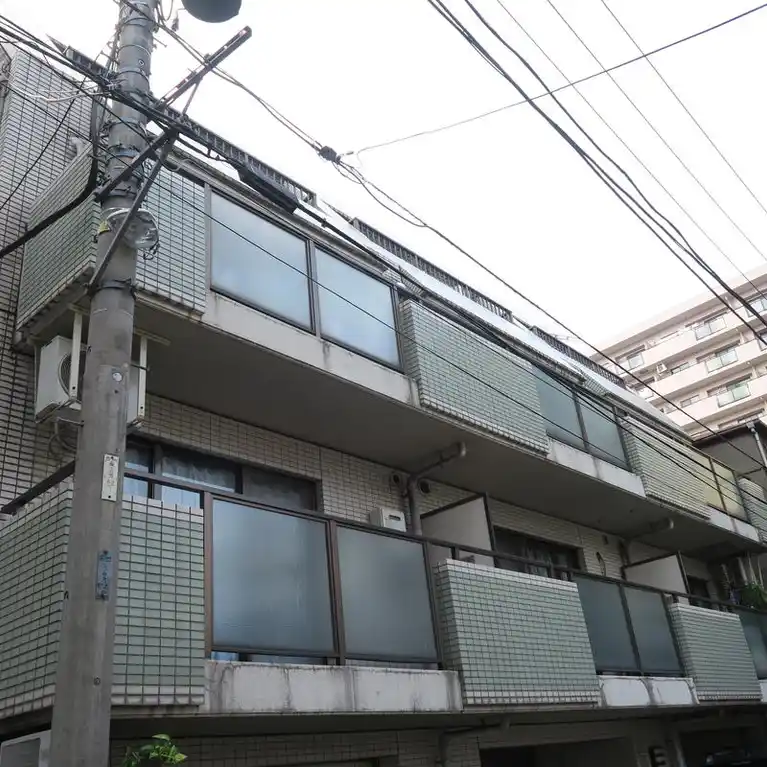 エスプレイス日の出町 外観