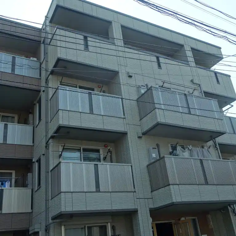 アズール初台 外観
