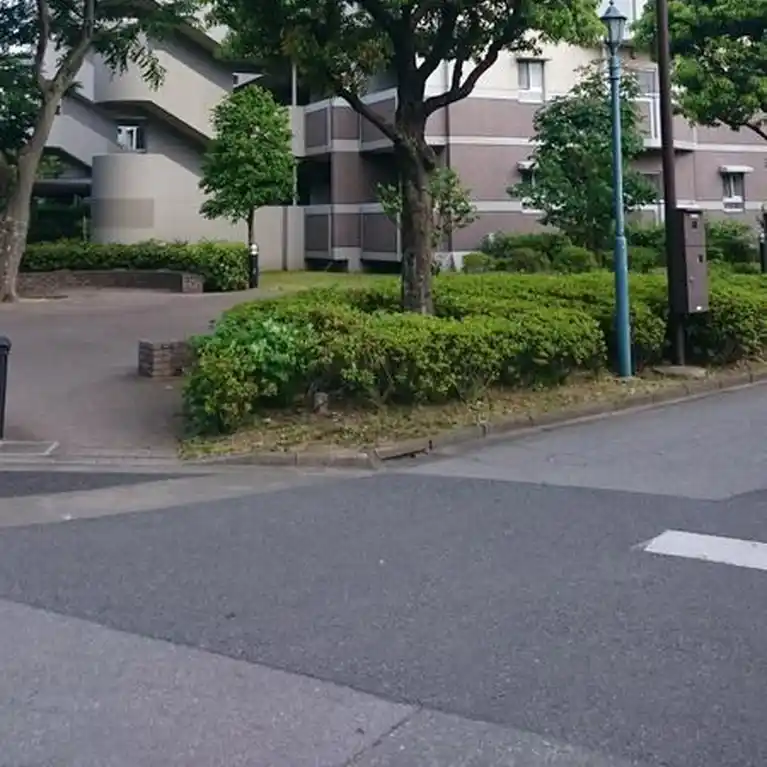 URコンフォール南浦和 外観