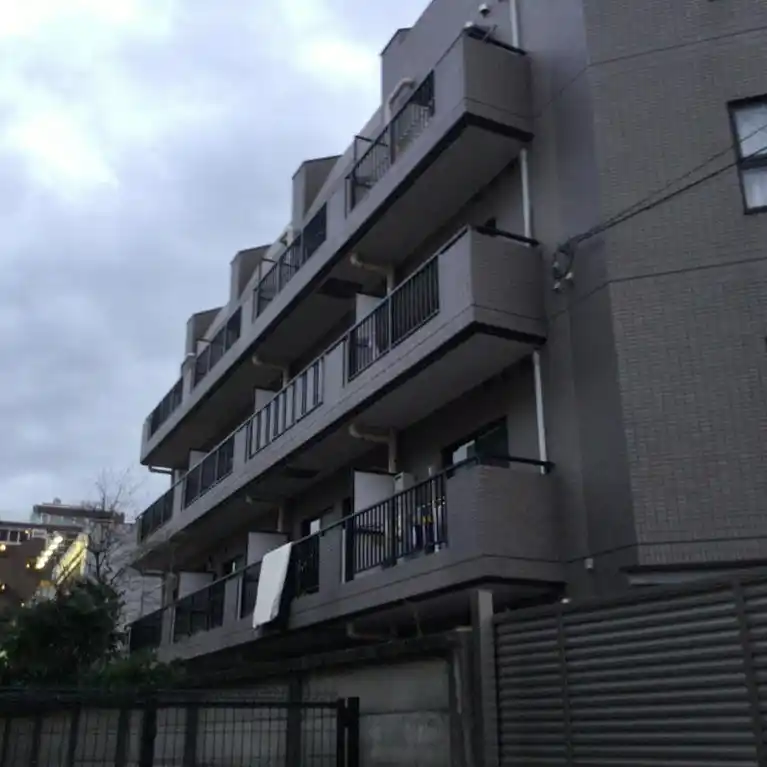 ルミエール弦巻 外観
