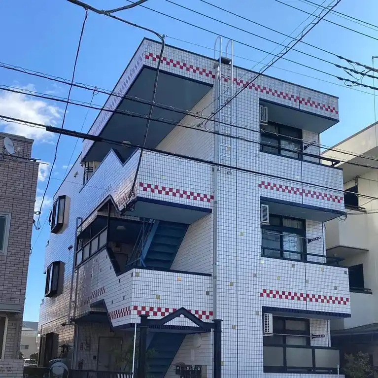 ブルーエンジェル 外観