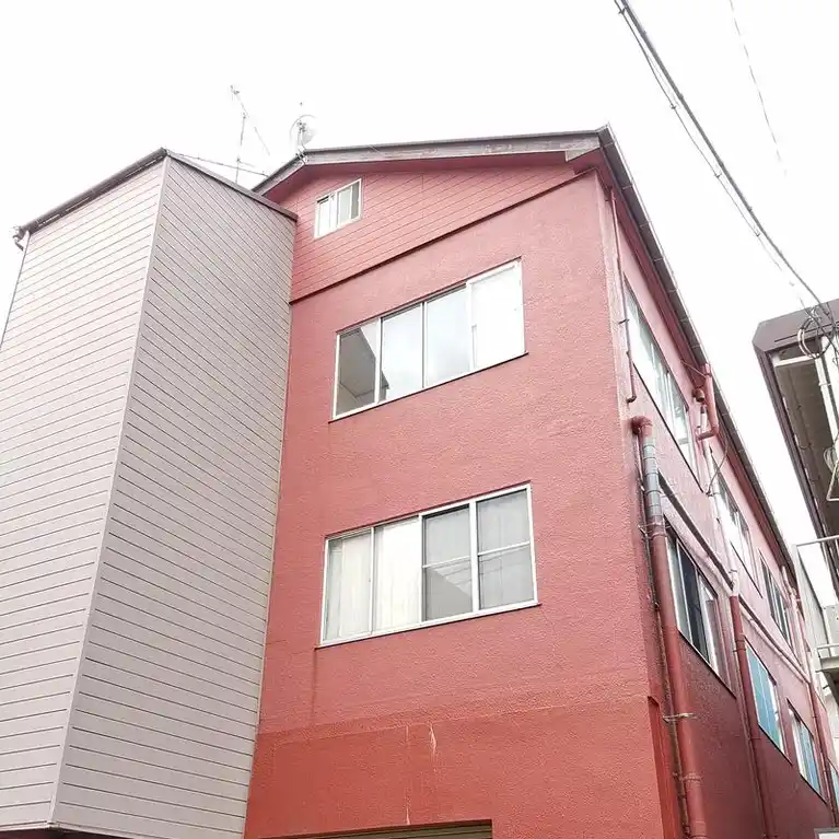 アースビル 外観