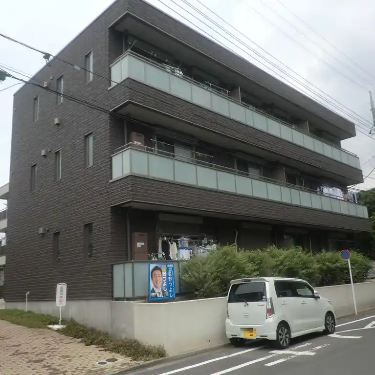 円行マンションA 外観