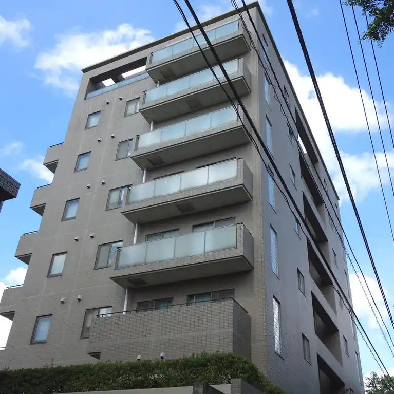 岡本ガーデン 外観