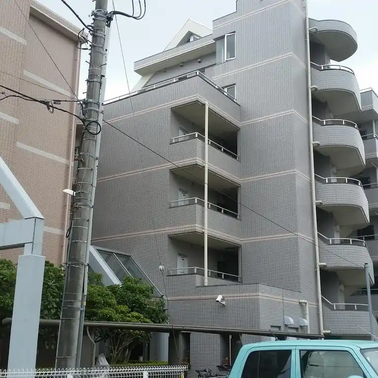 アヴァンティ21