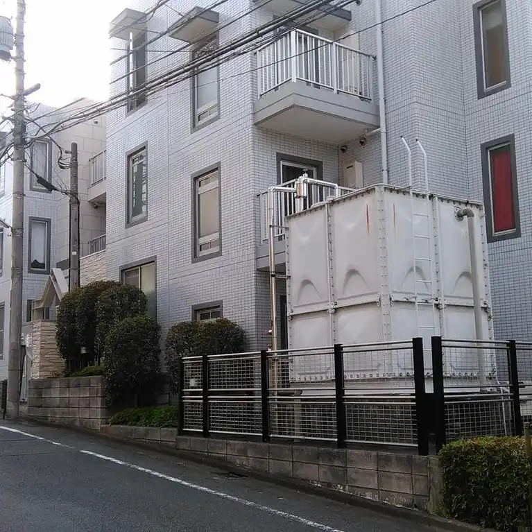 栗谷二番館