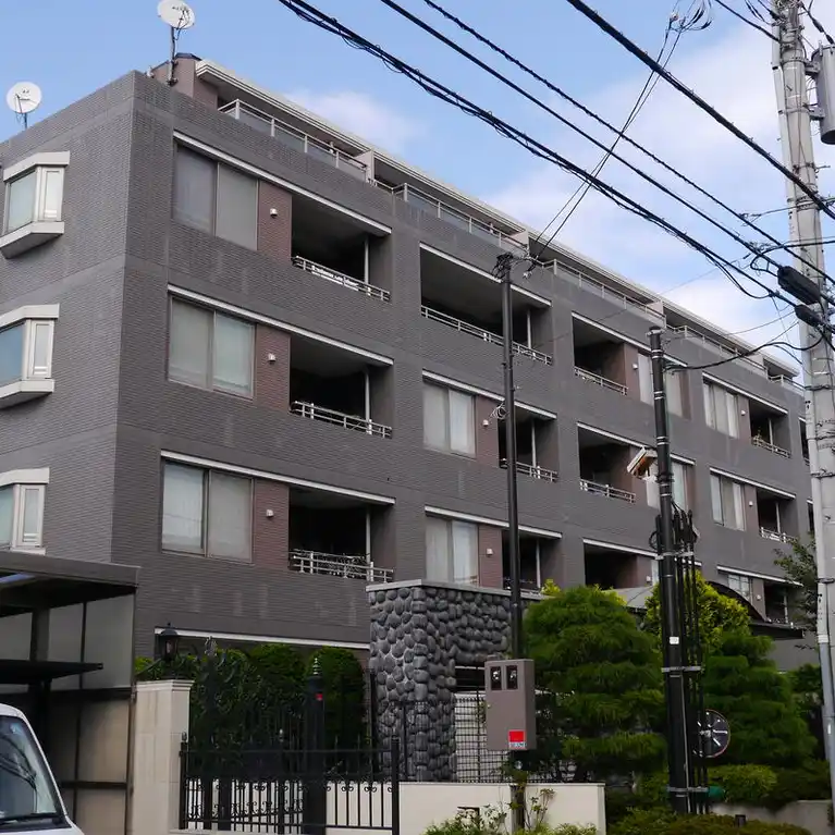 グローリオ国立