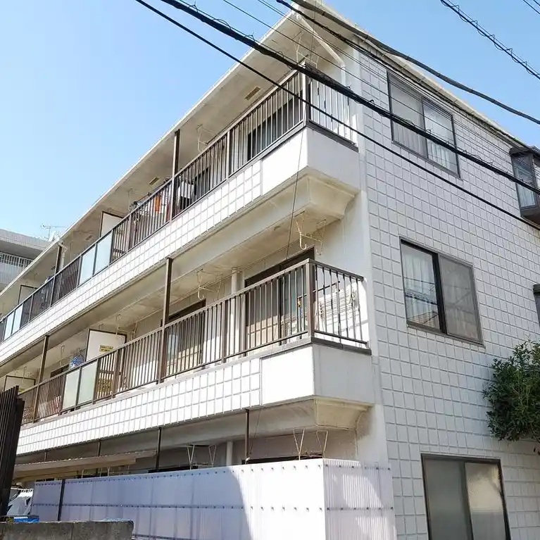 ファミールギケン 外観