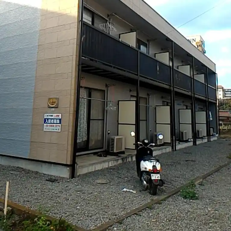 アムール松村 外観