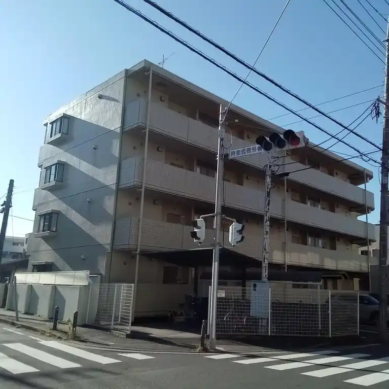 プラシード東寺尾 外観