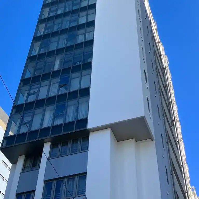 ピアース新宿三丁目