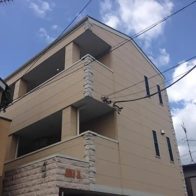 アリエスビル 外観