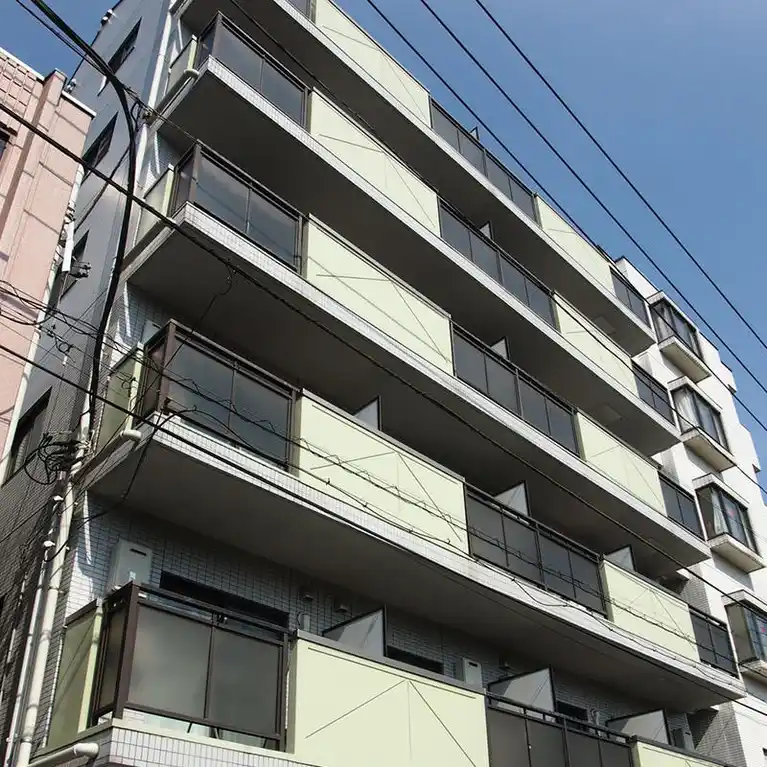 ラージャンハウス
