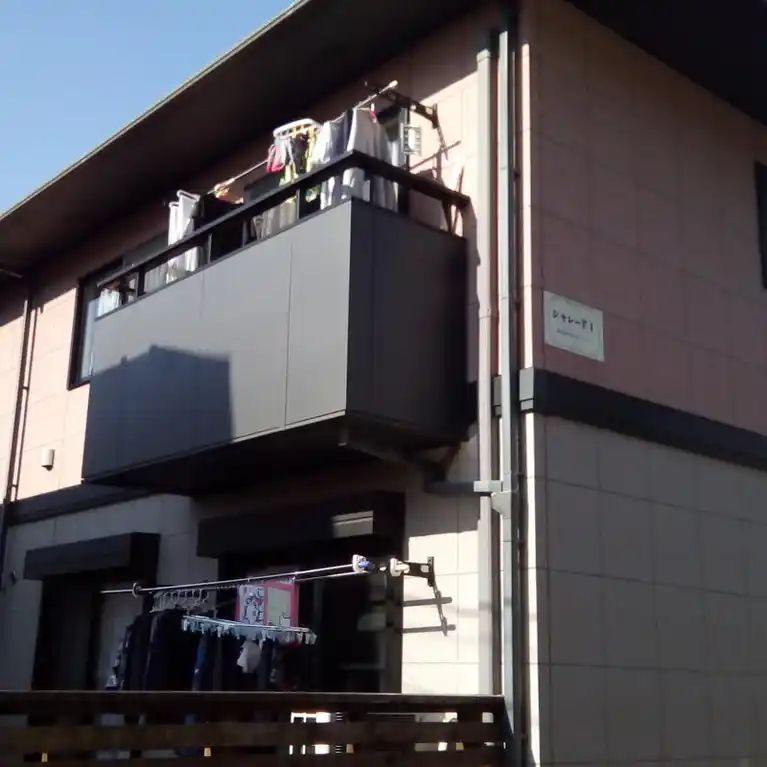 シャレードI 外観