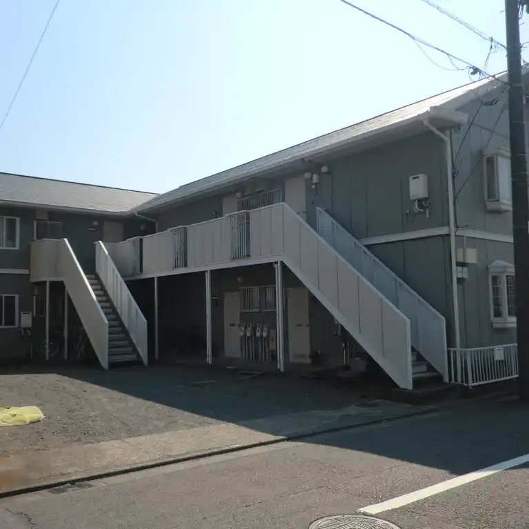 メゾンモア