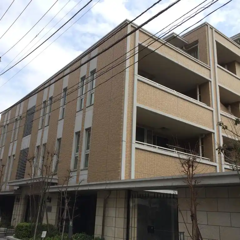 Brillia新宿余丁町 外観