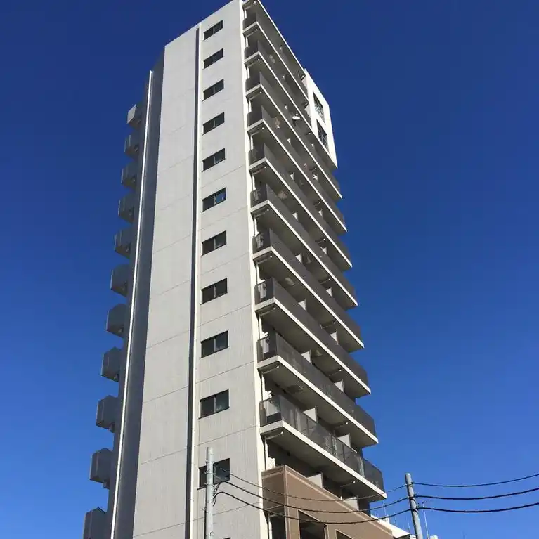 ドルチェ東新宿 外観