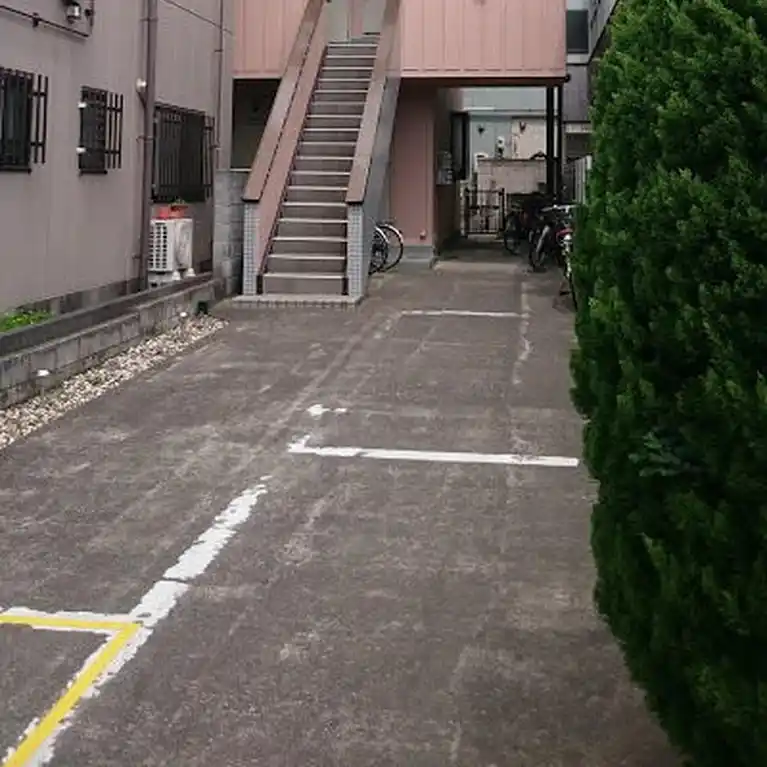 クウィーンエレガンス 外観