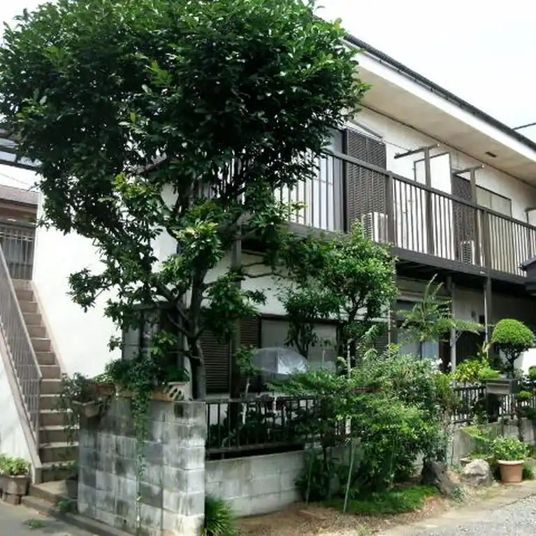 マーヴ美園 外観