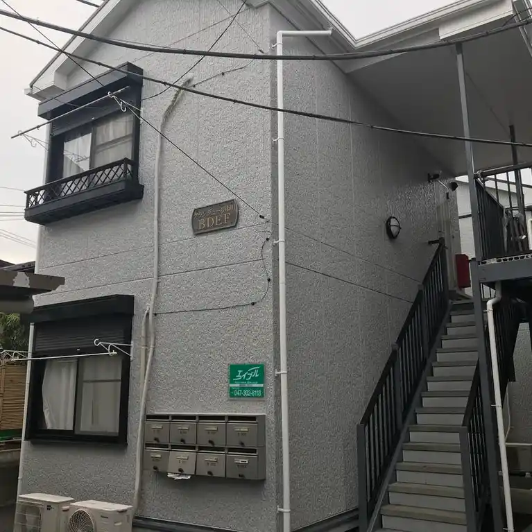 グランデュール市川B