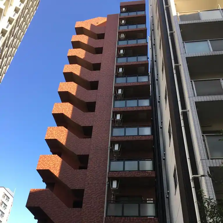 コンド八番館 外観