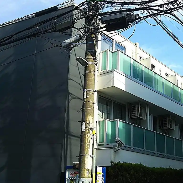 Mullionコマバ