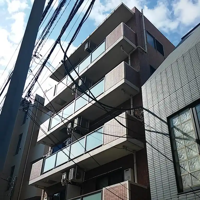 EmpereurBetonK 外観