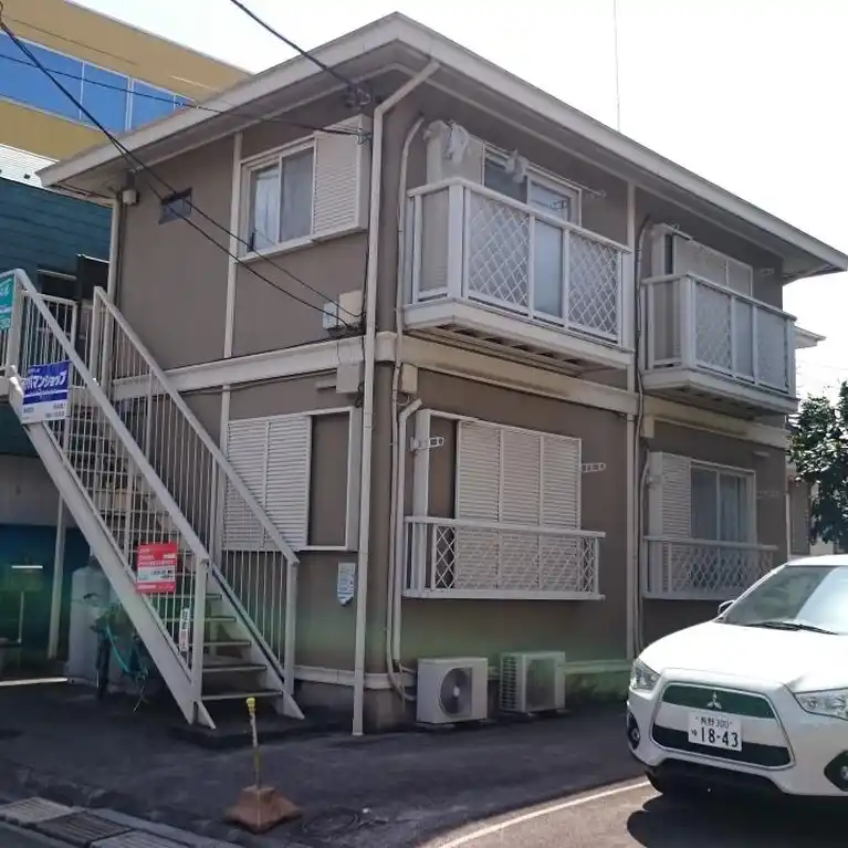 コーポリラ