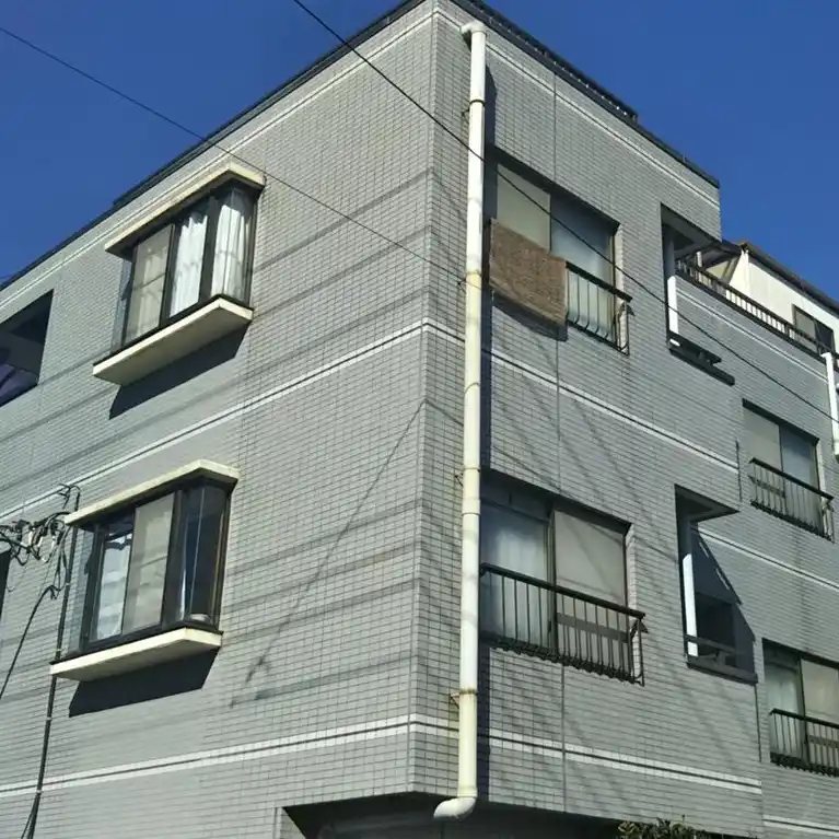 メゾンクレールエデラ 外観