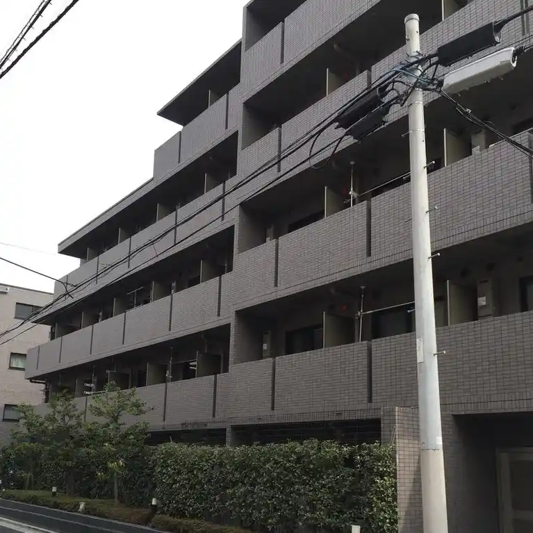 ルーブル早稲田六番館 外観