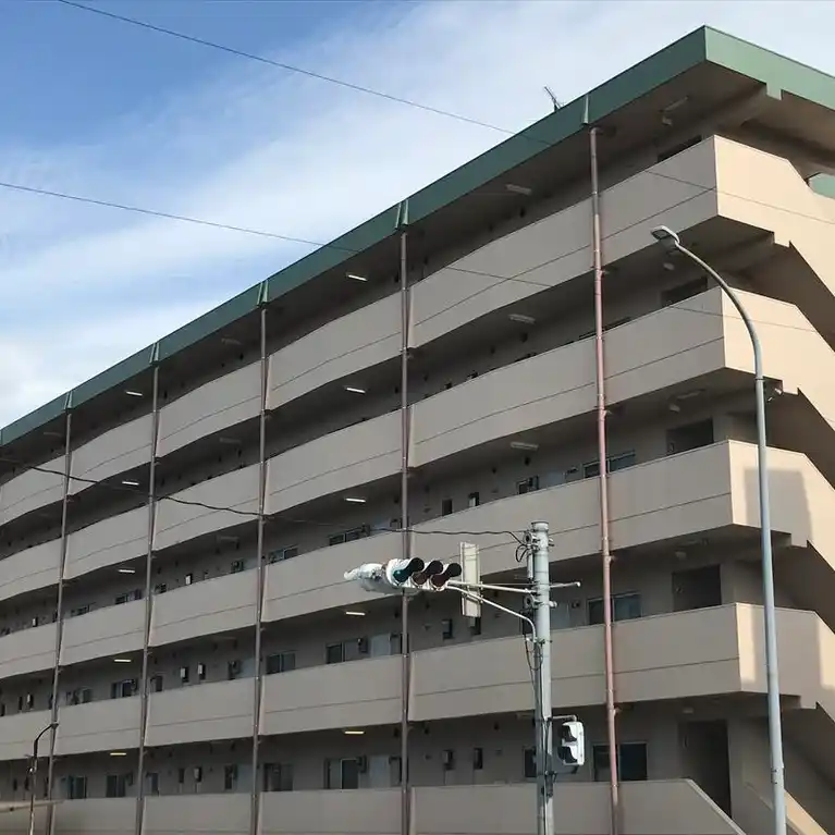 東和ロイヤルハイツ 外観