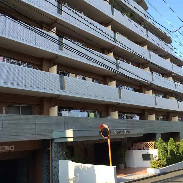 ライオンズヒルズ多摩永山 弐番館