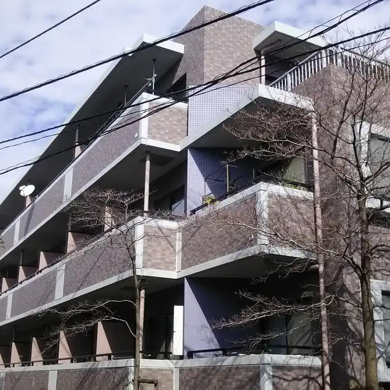 ペニエル 外観