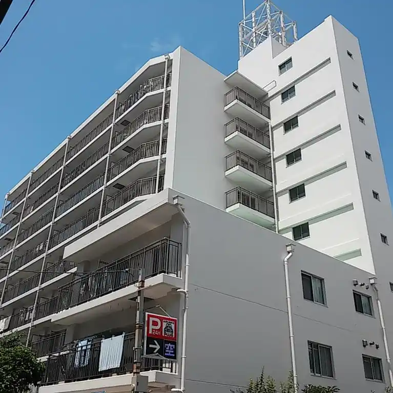本厚木パーク・ファミリア