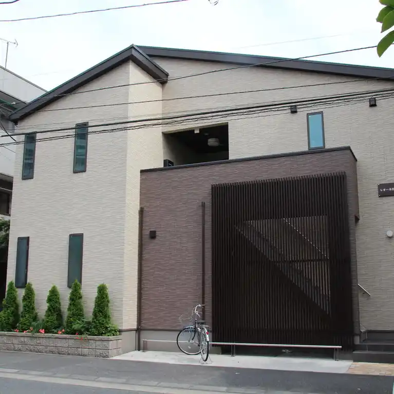 レオーネ川崎