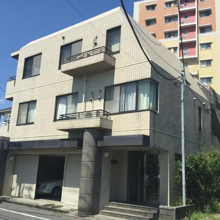 プラシス調布 外観