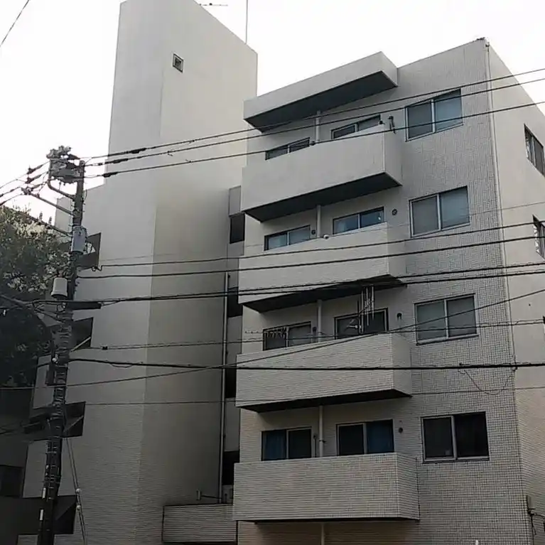 サンライン成城ハイツ