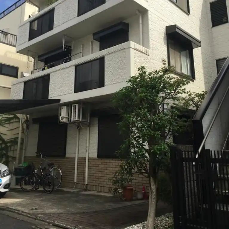 シュロス原町 外観