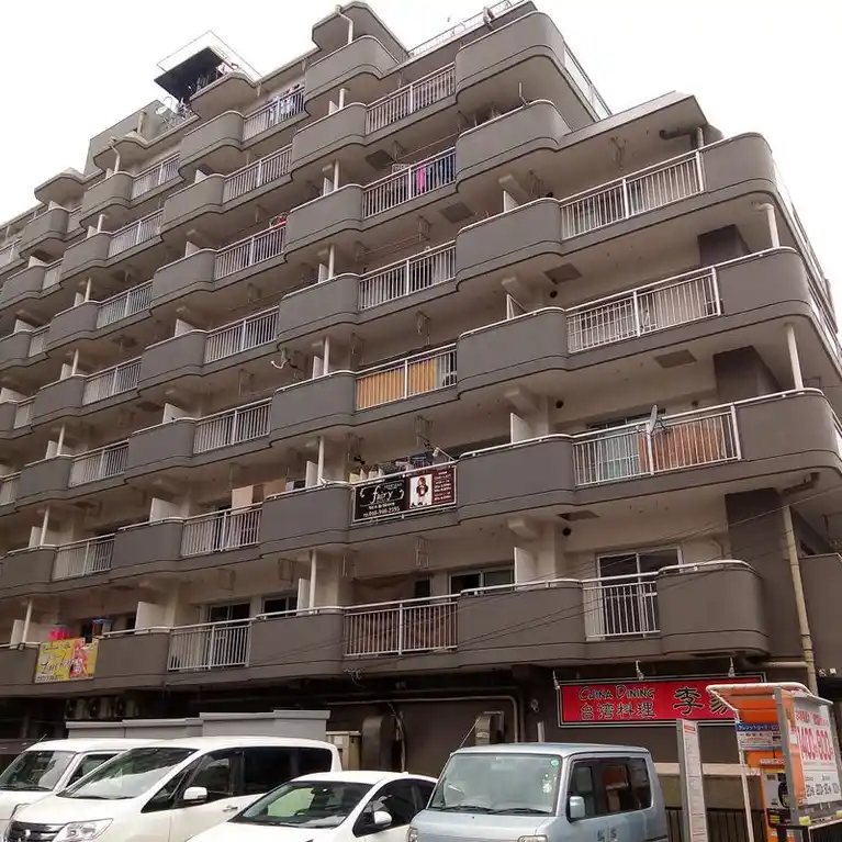 キャピタル新越谷 外観
